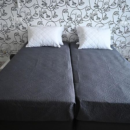 Haris 303 Apartment By Vpn Accomodation Афіни Екстер'єр фото