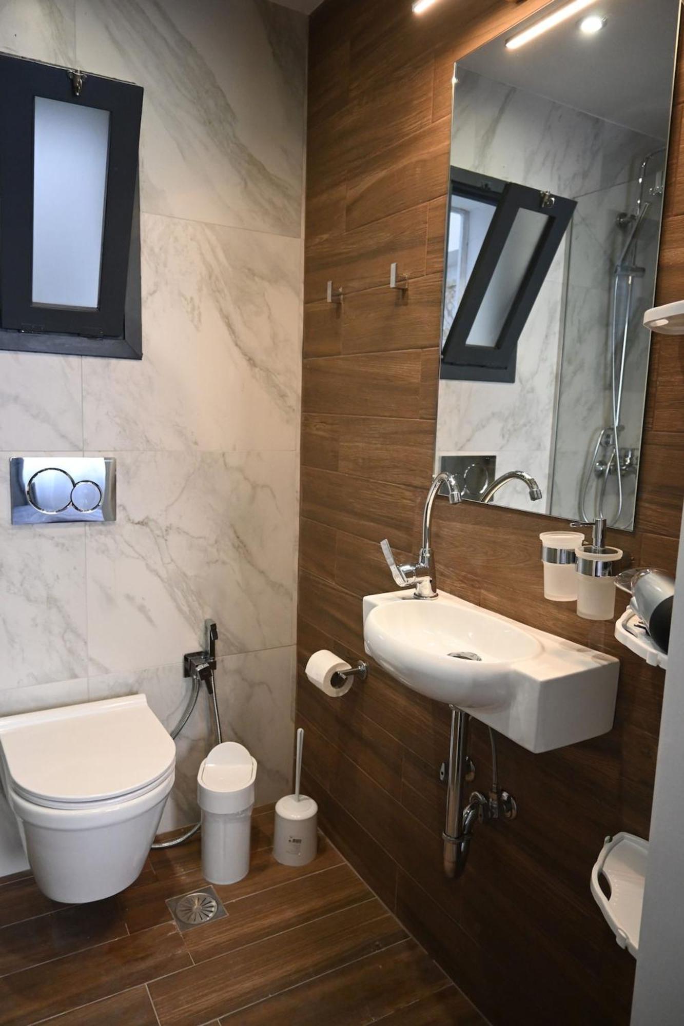 Haris 303 Apartment By Vpn Accomodation Афіни Екстер'єр фото